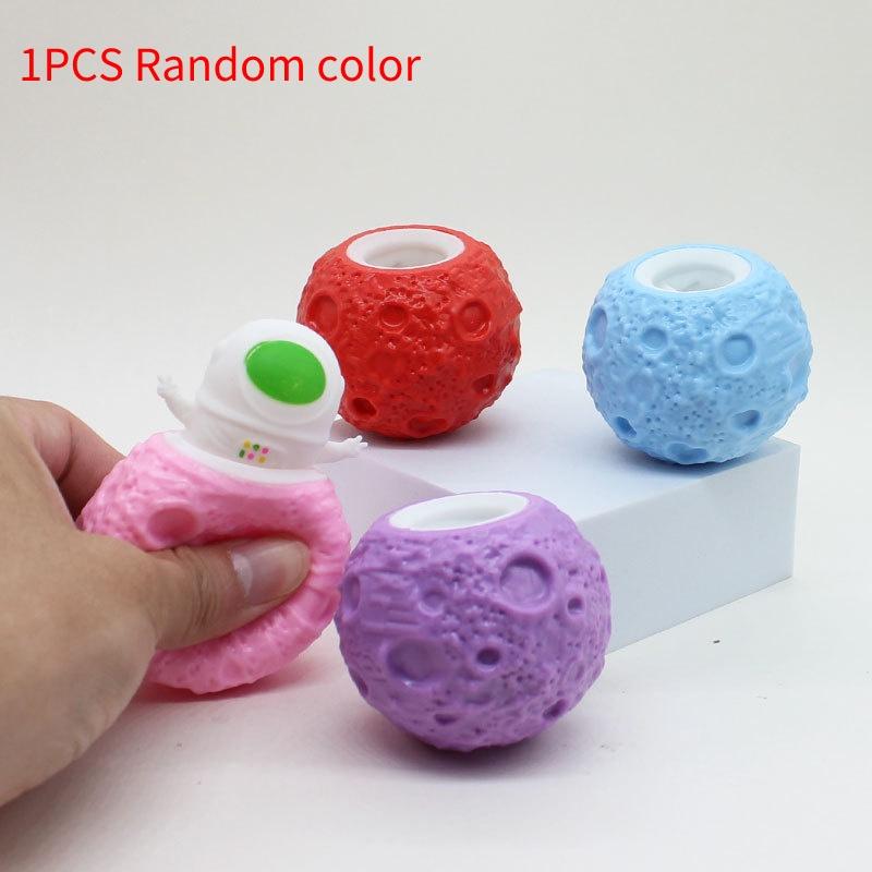 

Космонавт Игрушка для снятия стресса Сжимайте и снимайте стресс с этим лунным стаканом-соло