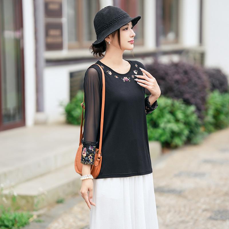 2025 Crew Neck Embroidery T-Shirt: Versatile Spring/Autumn Solid Color Top