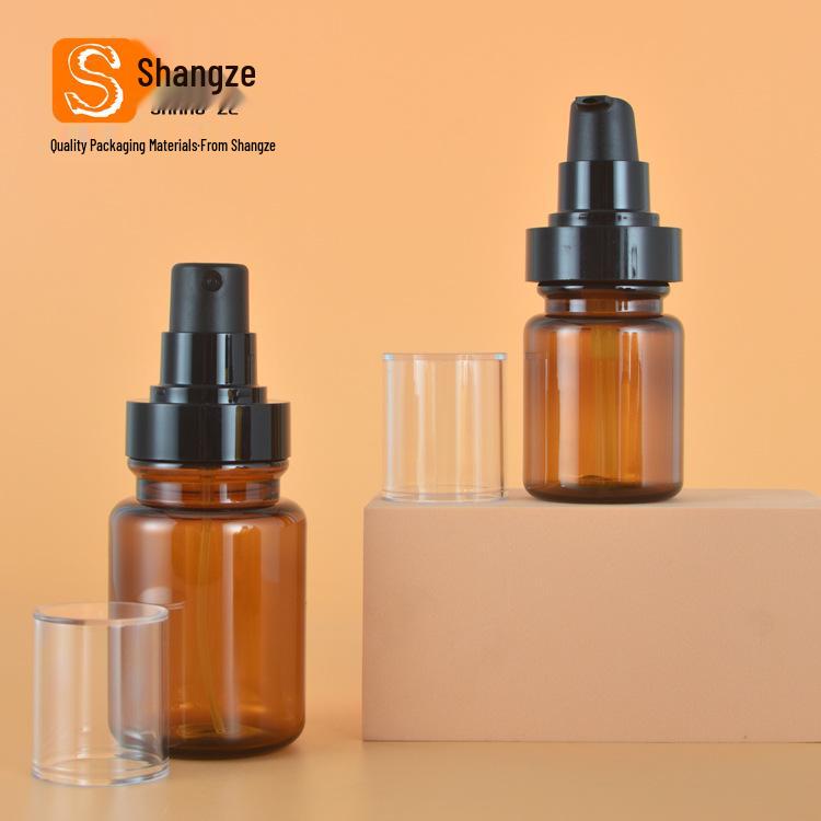 Lagerndes Kosmezeutisches Set: 30g Braunglas-Cremetiegel, 40ml Lotionflasche, 60g Flasche, 150ml Professional Line Flasche