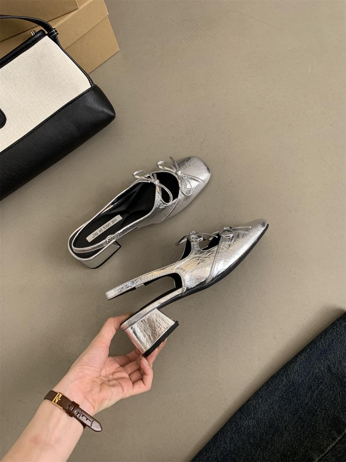 

Босоножки Baotou женские летние новые французские потрясающие вечерние туфли в стиле феи на толстом каблуке серебристого цвета с высоким каблуком 35 серебряный