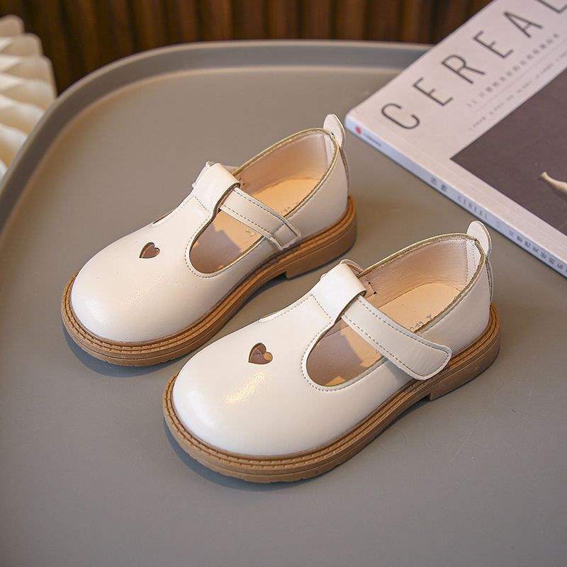 Girls small leather shoes 2025 spring and autumn new British style soft sole casual shoes girls versatile Velcro black single shoes