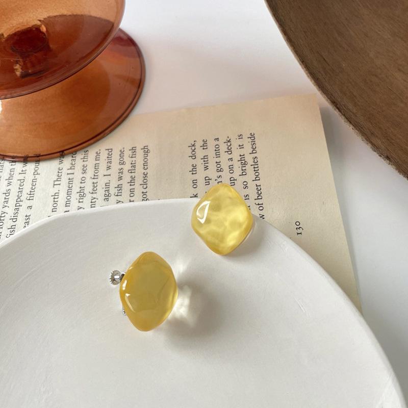 Irregular Geometric Clip On Earrings For Women Non Pierced Candy Color Resin Jewelry Ear Cuff Earring Daily Accessories