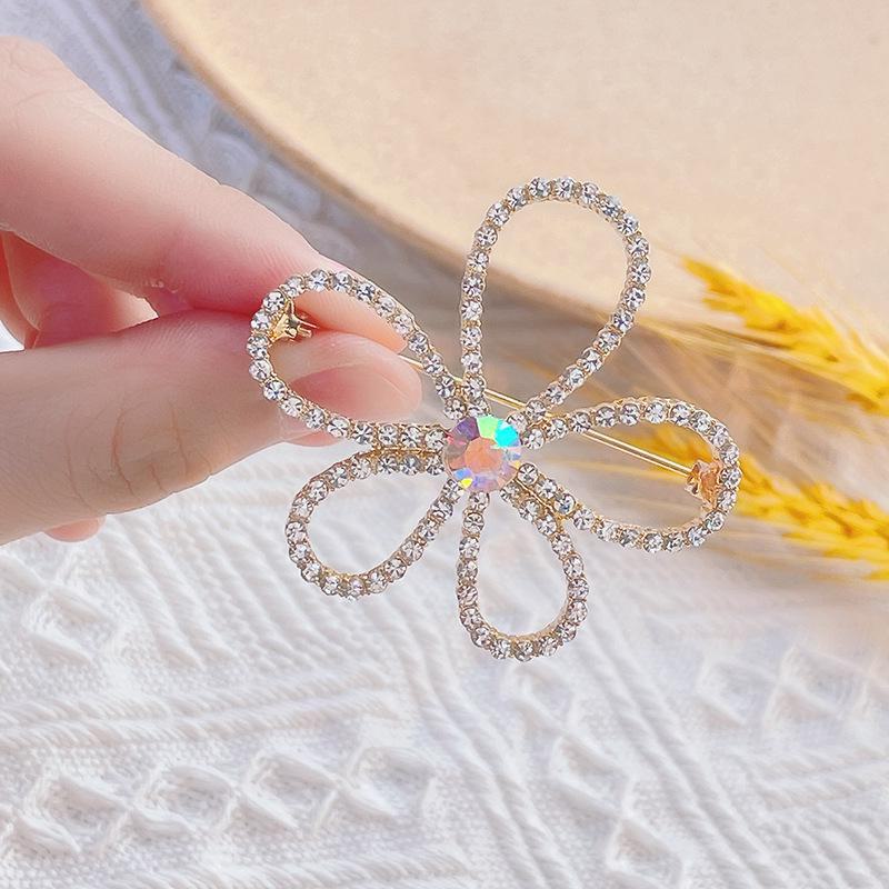 High-End Pearl & Rhinestone Butterfly Brooch for Women's Fashion Suits and Scarves