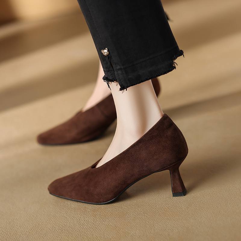 Krazing Pot Sauesemsket skinn Firkantet tå Tykke høye hæler Vårsko Vintage Damepumps