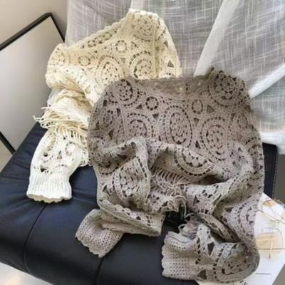 Pull rétro à col rond et pompons en dentelle ajourée pour femme, haut tendance, manches chauve-souris, tricot solide, élégant et décontracté, 26557