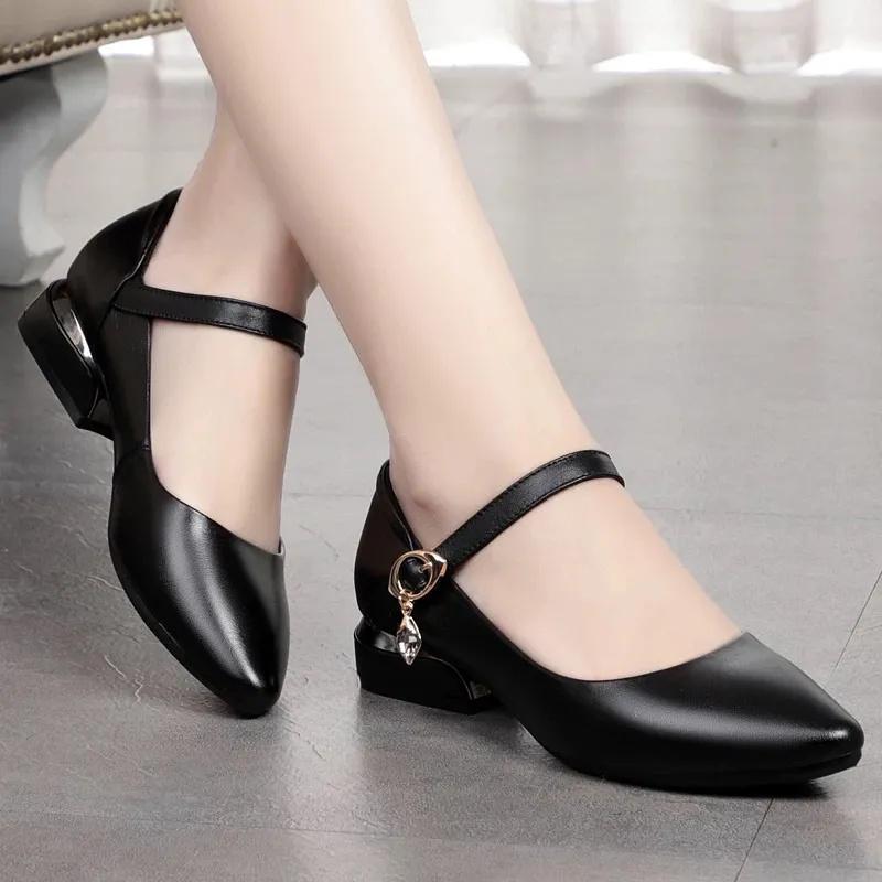 women cute pointed toe light weight anti skid square heel shoes for student lady school comfort heel pumps ab615