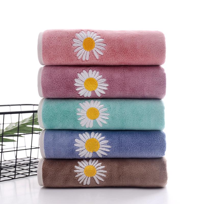 1/5 STK. Haushaltstuch im Modestil mit kleinen Gänseblümchenstickereien, verdickt und saugfähig, Handtuch für Erwachsene, Männer und Frauen, verdickt und weich