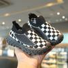 Sneakers Kinder 2025 Frühling Neue Jungen Freizeitsneaker Atmungsaktive Mesh-Schuhe Weiche Sohlen Frauen Kleinkinder Sportschuhe