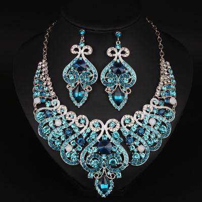Full Diamond Clavicle Necklace Earrings Set Dress Dress Dinner Bridal Accessories