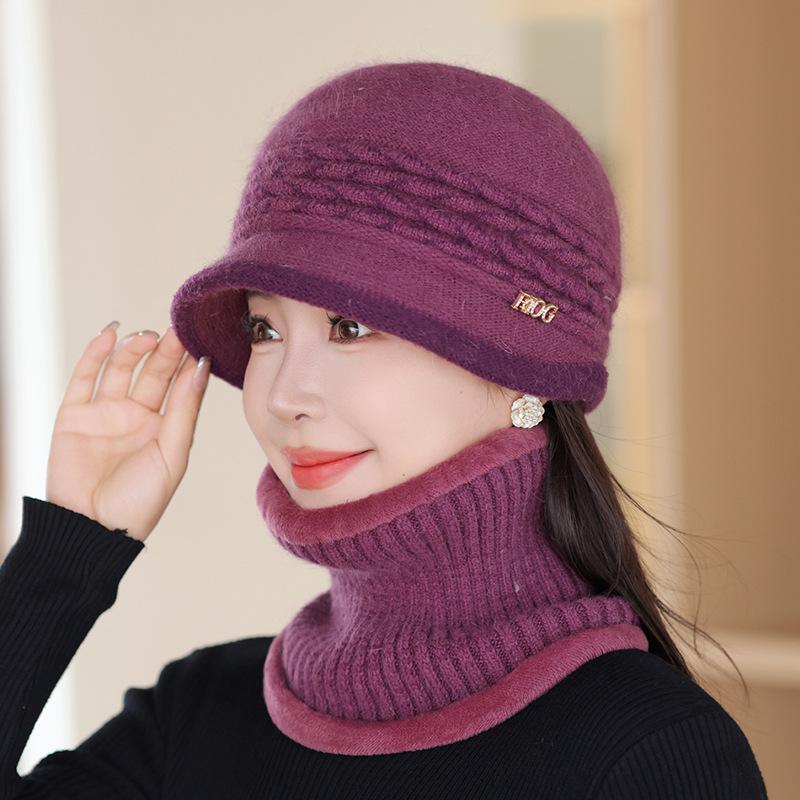 New Fashion In The Elderly Wool Hat Women Winter Warm Cold Piled Thickened Knitted Hat
