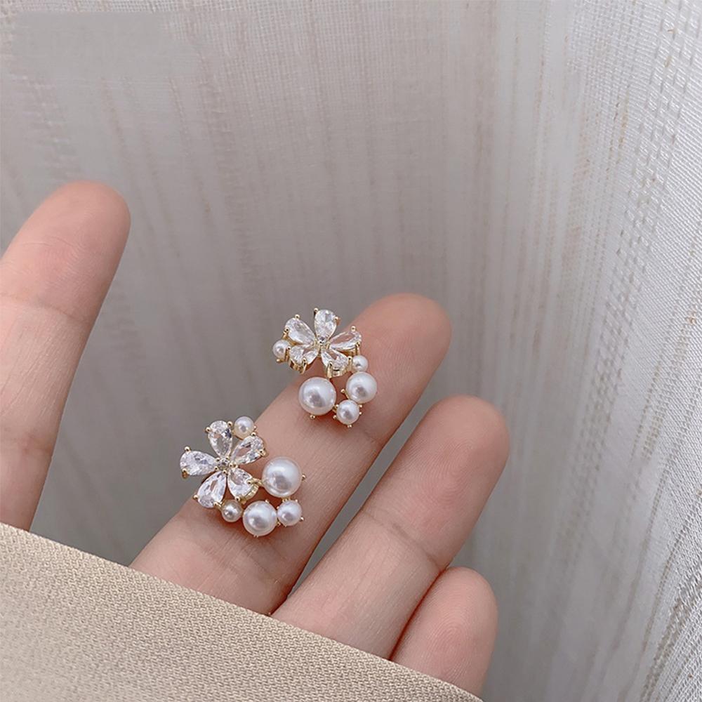 Mini Pearl Simple Elegant Fashion Flower Earrings Fashion Jewelry Stud Earrings Pearl Earrings