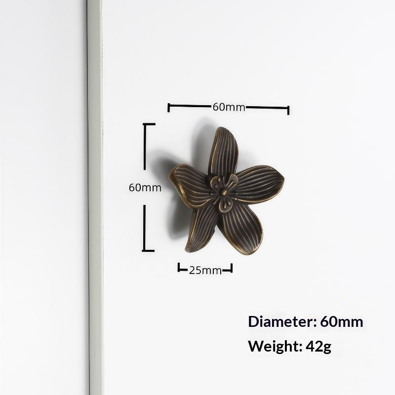 Vintage Floral Cabinet Pulls Creative Petal-shaped Single Hole Drawer Handles Zinc Alloy for Kitchen Wardrobe Bathroom Furniture