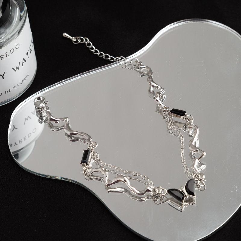 Sweet Cool Wind ins Irregular Waves Butterfly Necklace Female Premium Sense Collarbone Chain