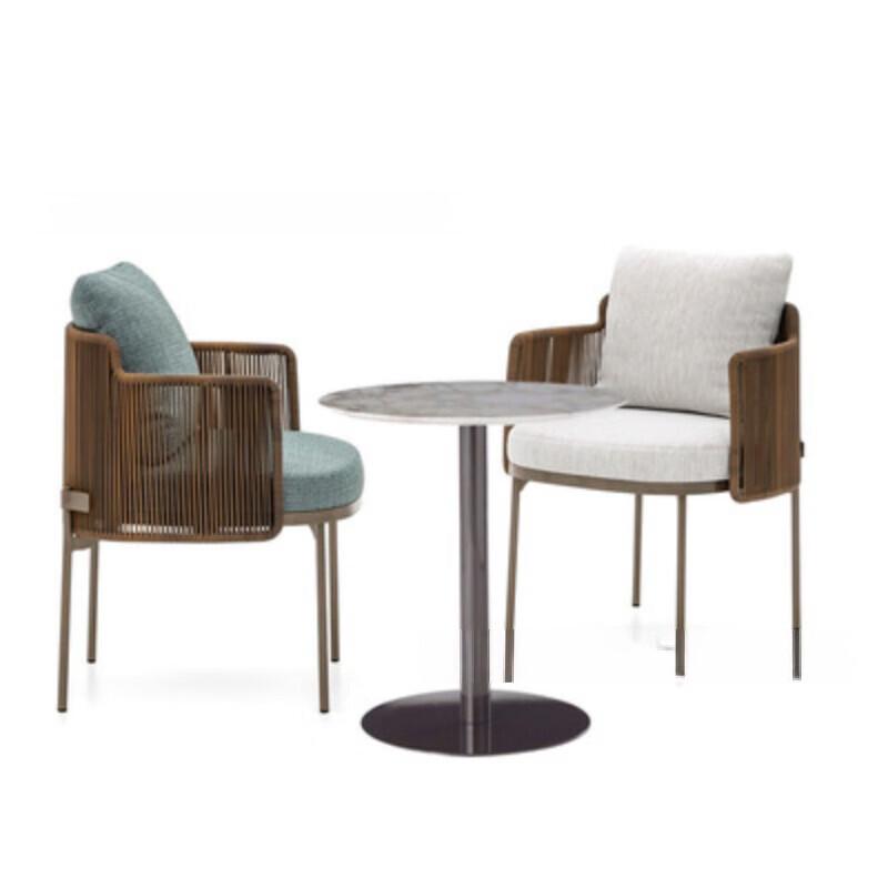 OEING Outdoor Teak Dining Set