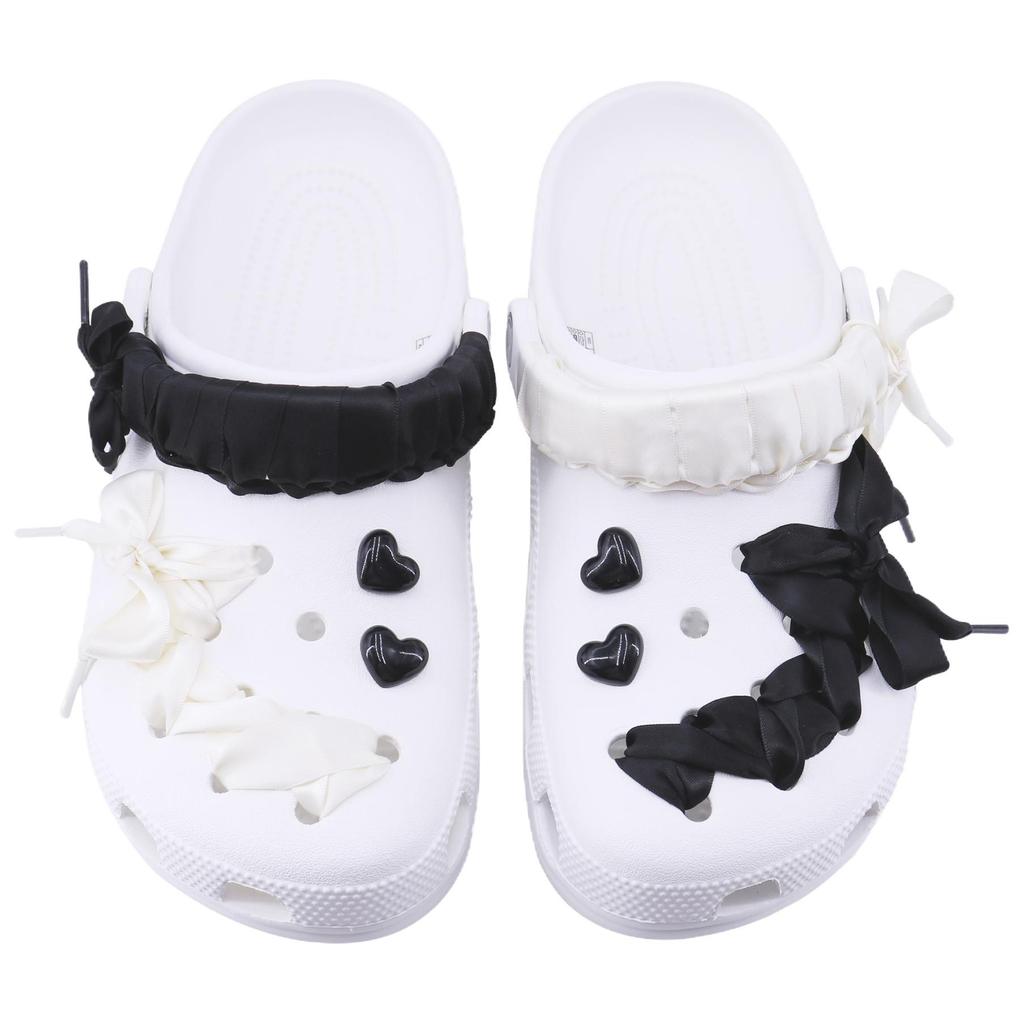 Crocs Classic clog black and white SDS EVA simple, casual and comfortable versatile classic hole shoes for men and women white