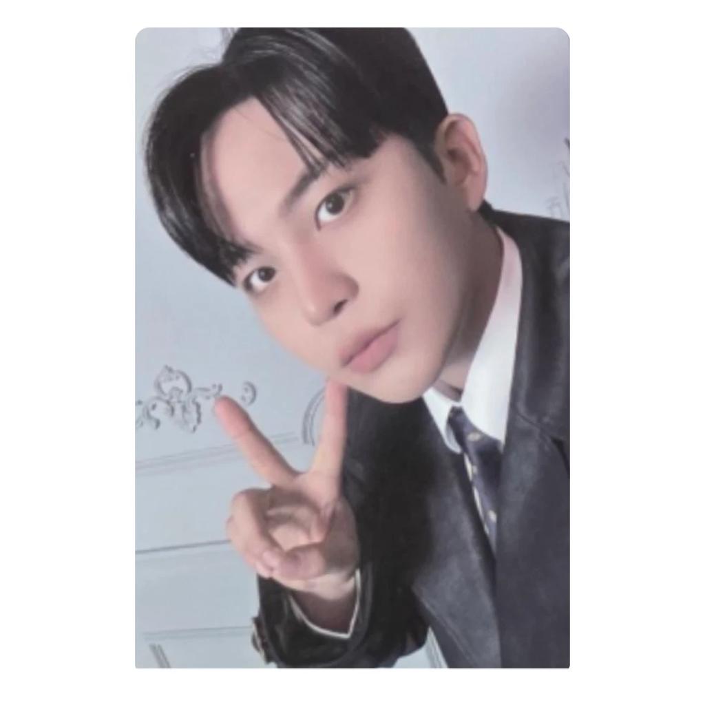 PRZEDSPRZEDAŻ 13. MINI ALBUMU ATEEZ GOLDEN HOUR : Część 4 KARTKA ZE ZDJĘCIEM POCA JAPAN POB OFICJALNA