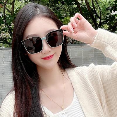 Lunettes de soleil décontractées à la mode, sens premium, protection UV, pare-soleil, lunettes pour femmes, carrées, clous de riz, lunettes de soleil tendance
