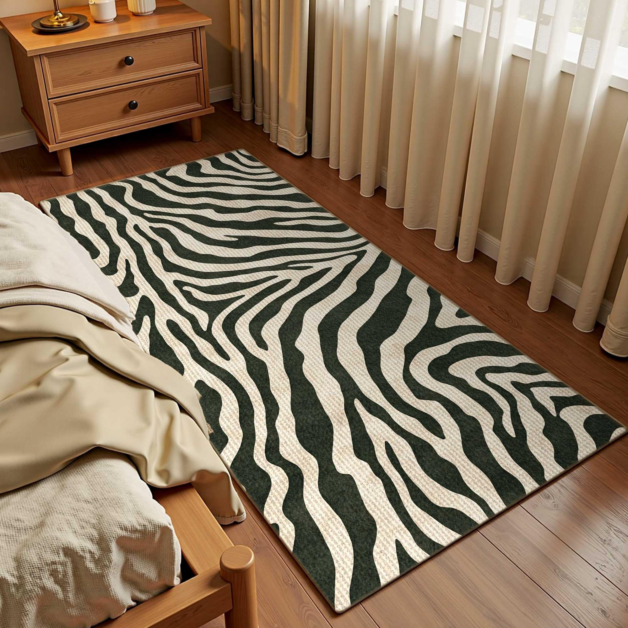 

Living Room Carpet Large Area Bedroom Bedside Soft Furry Floor Mat Animal Print Imitation Leather Home Decoration Rugs 50x80cm