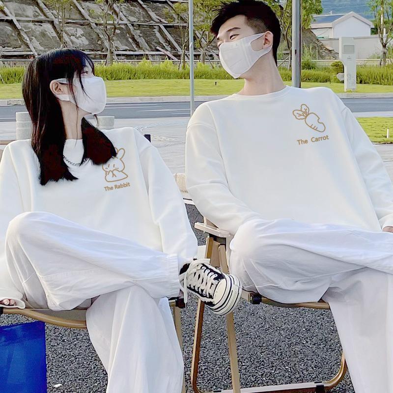 High-End French Fleece Sweatshirts: Trendy Couple Outfits for Autumn/Winter 2025