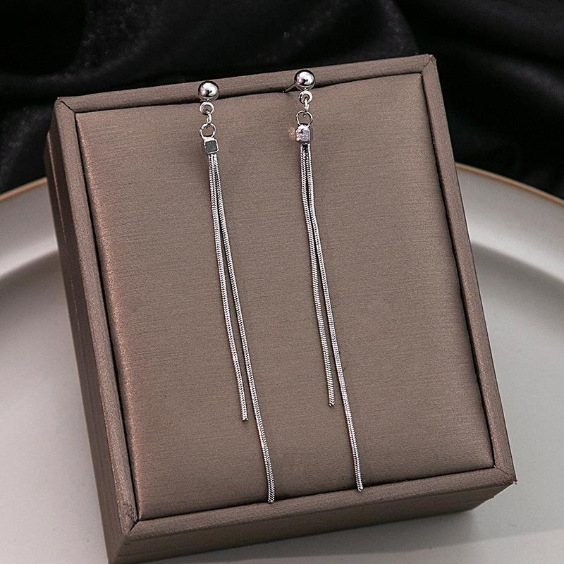Tassel Earrings Diamond Butterfly Flower Pearl Stud Earrings Temperament Fashion Long Thin Earrings