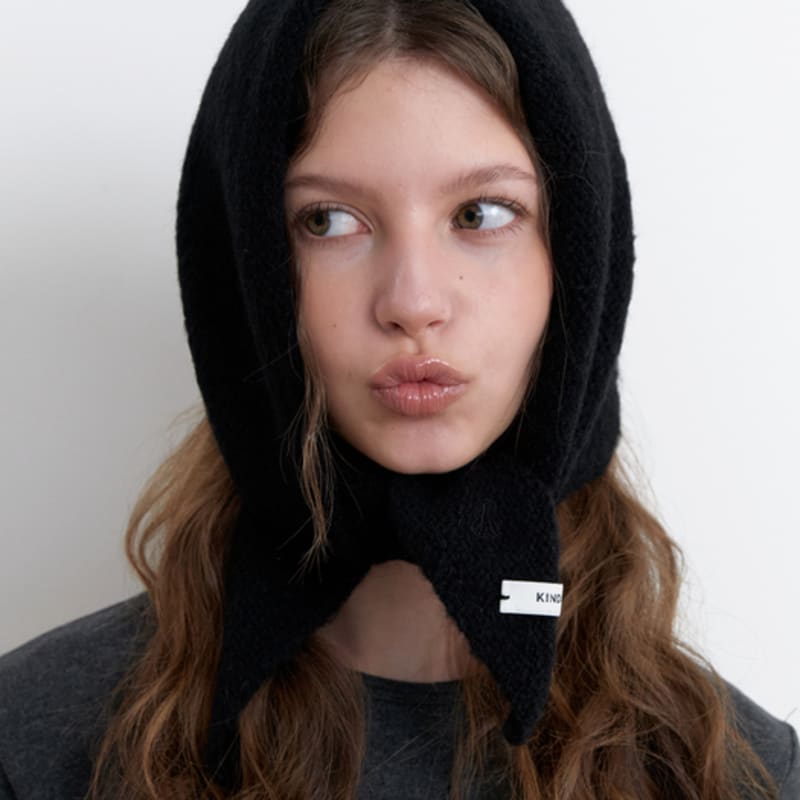 KINDABABY Bailee Ear Muffler - Black