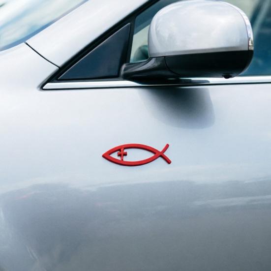 Autoaufkleber Fischförmiges Emblem 3D-Metalltextur Autoaufkleber mit starkem Klebstoff Wasserdicht Sonnenschutz für Karosserie Stoßstange Fenster