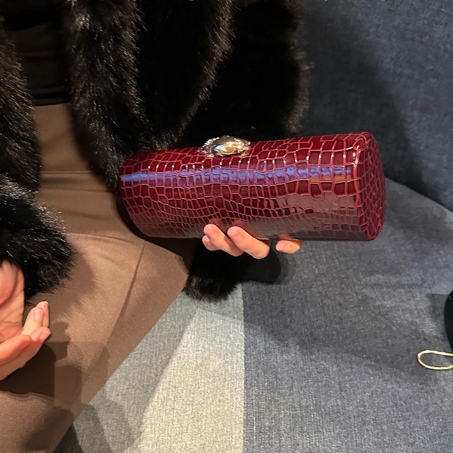 Schoolbag Women's Black Fashion Cylindrical Clutch Purse Handbag Party Dinner Bag Long Style Crocodile Pattern Chains Shoulder Crossbody Bags
