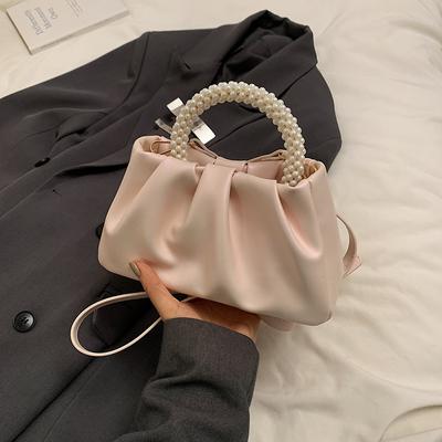 Nowe marszczone torby crossbody dla kobiet Proste łańcuszki z pereł Małe torebki Damskie letnie codzienne chmurki z zamkiem błyskawicznym Torby na ramię