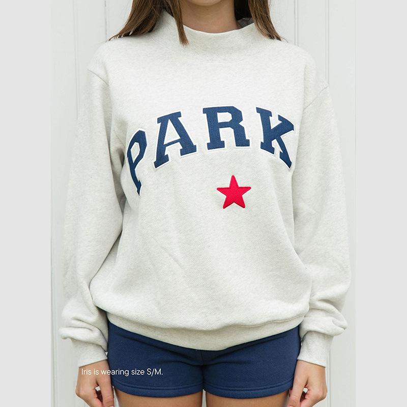 Women's Mock Neck Long Sleeve Oversized Casual Top Letter Star Patch Embroidery Cotton Vintage Streetwear Sweatshirt Blouse