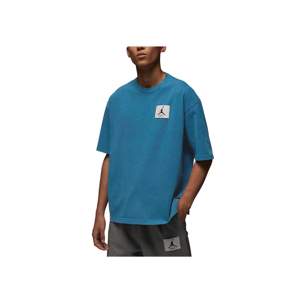 Jordan Flight Essential Logo Print Oversized Short Sleeve T-Shirt With Dropped Shoulders Men Tops Navy DZ0605-427