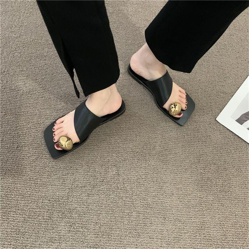 Square Head Metal Buckle Toe Slippers Women's Summer Wear Flat Bottom Thin Personality Set Toe Roman Sandals Women's Shoes