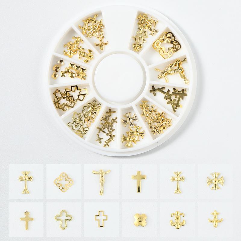 Goldener Schmuck Stern und Mond Nietendesign Wasseraufkleber Nagelsticker Nagelkunst Dekoration Hohle Legierung Nageldekoration