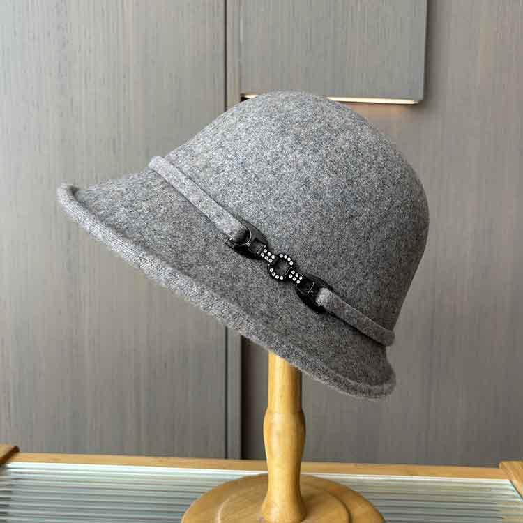 Autumn and winter new high-end dome wool fashion basin hat women's outdoor leisure knitted mother hat warm bucket hat