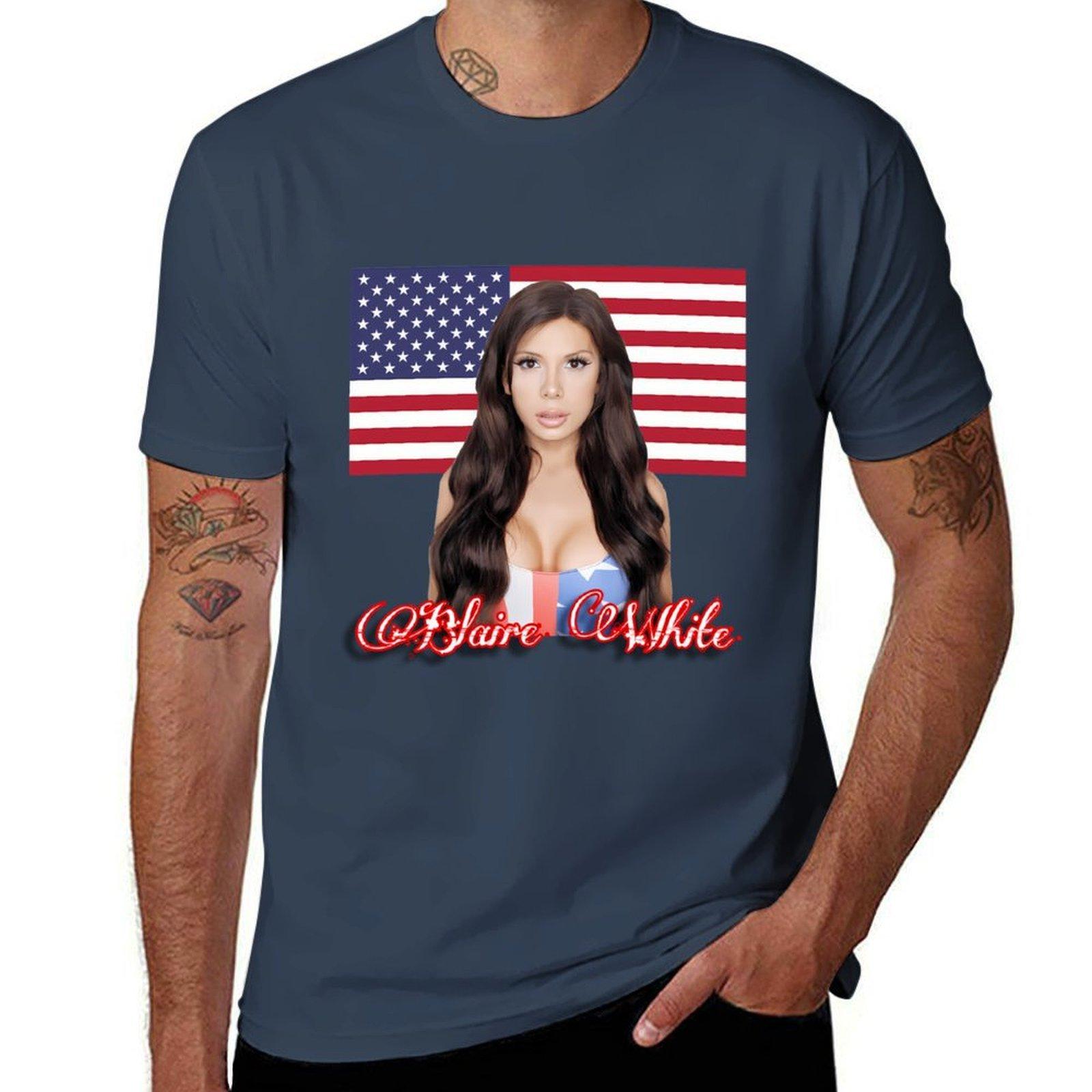 Blaire White TShirt Holiday Outdoor TShirt M