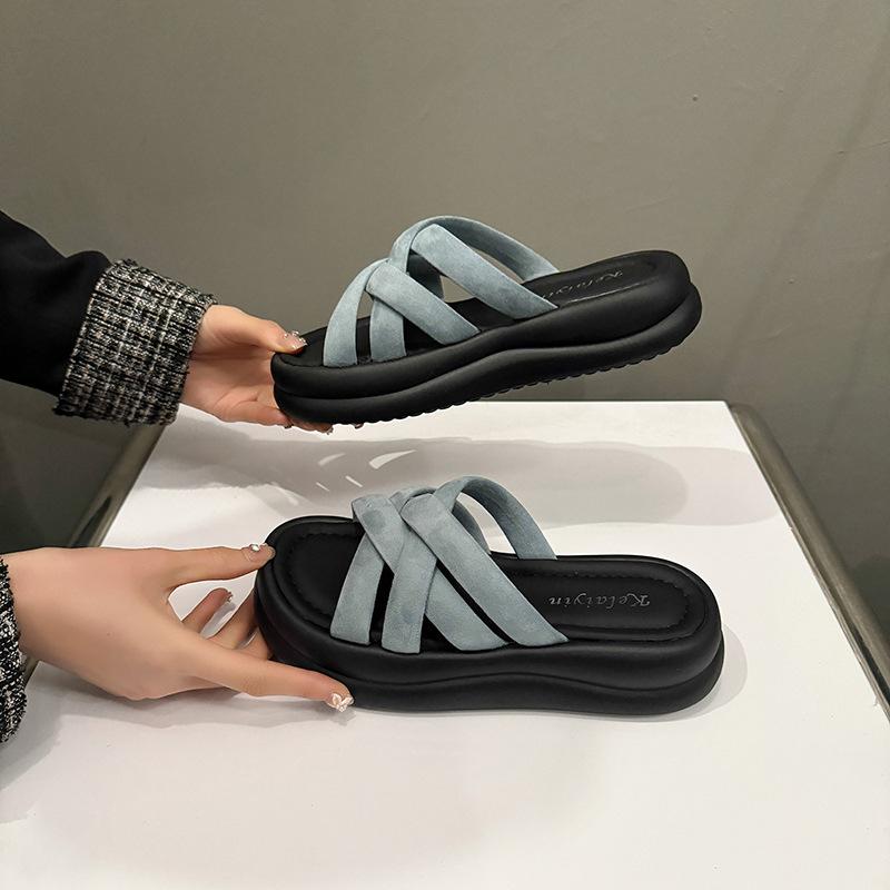 

С юбками, крутыми шлепанцами, женская верхняя одежда красивая 2025 новая летняя универсальная модная летняя одежда с толстой подошвой для выхода в свет с высоким чувством стиля 40 синий