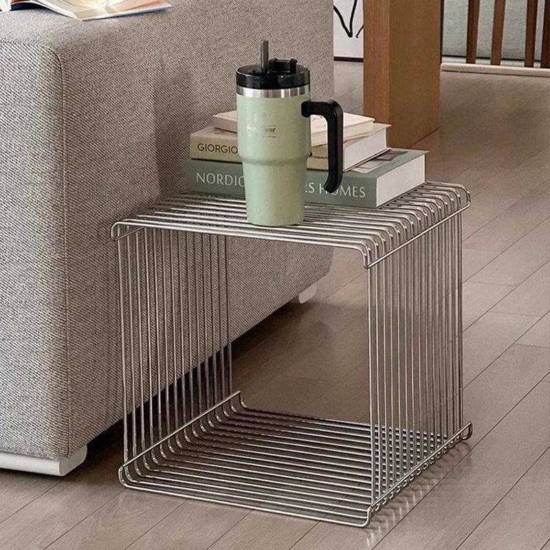 Beistelltisch für Sofa im Vintage-Stil aus Kohlenstoffstahl mit Zeitschriftenablage