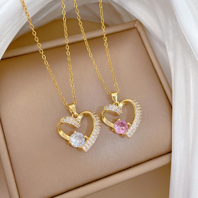 Female Versatile Alien Love Palace Style Necklace