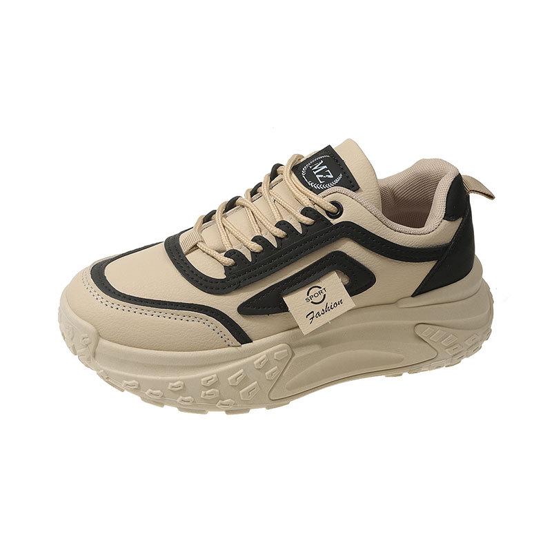 Super fire platform white shoes women's spring 2025 new popular casual sports shoes heightening versatile dad shoes