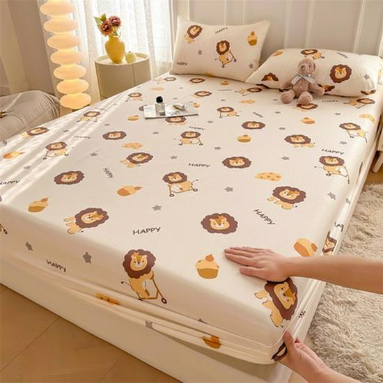 Pure Cotton Cartoon Print Fitted Sheet & Solid Color Mattress Protector Three-Piece Set