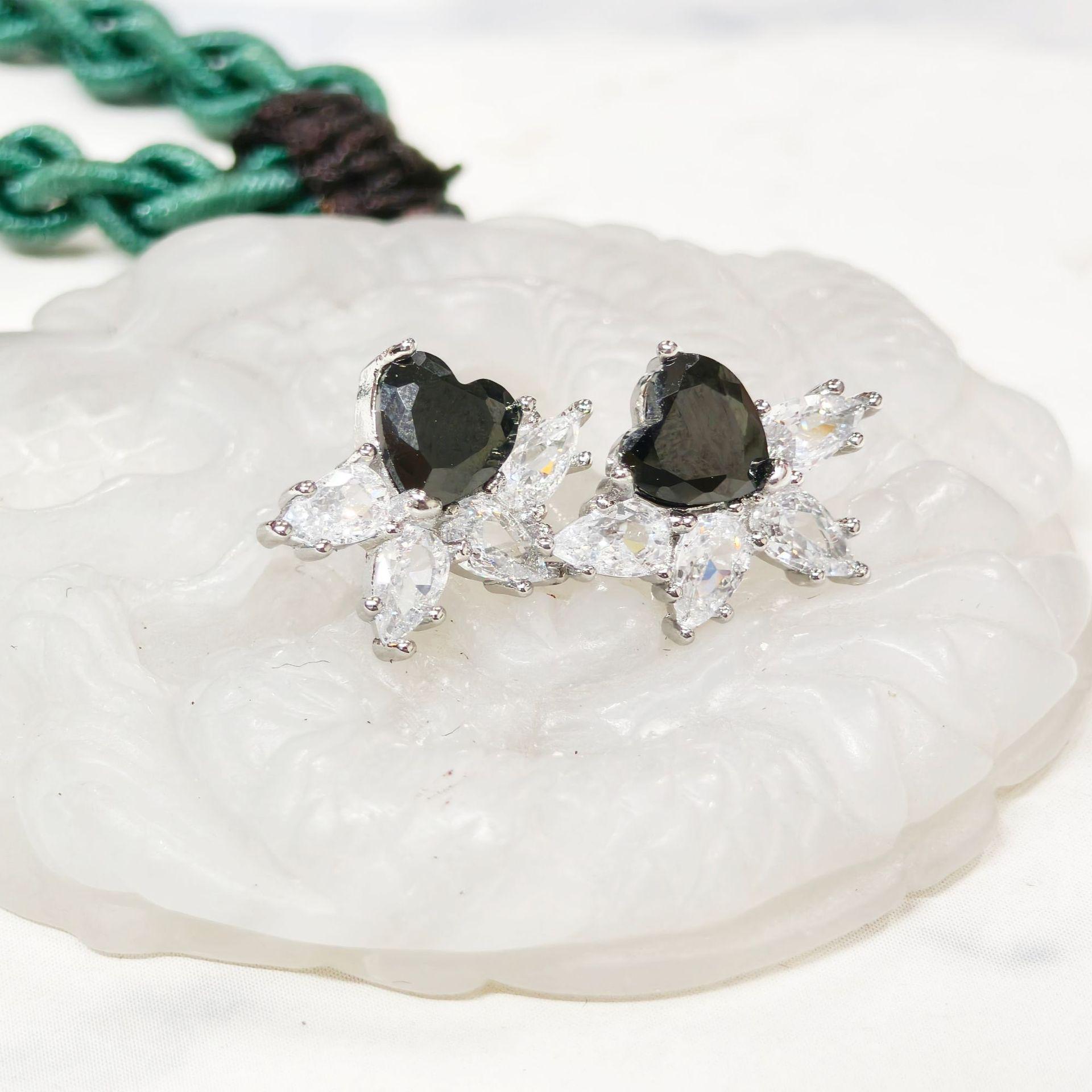Gessen Jewelry Women s Heart Zircon Patchwork Ring and Earring Set