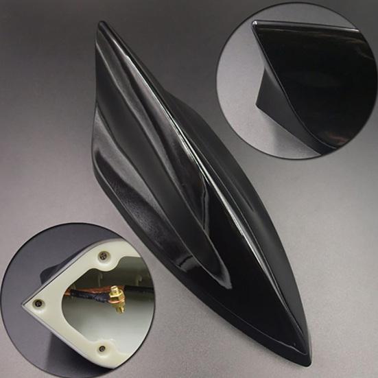 Stilvolle Universal-Auto-Haifischflossen-Autodachantenne mit Signal, FM/AM-Radioantenne