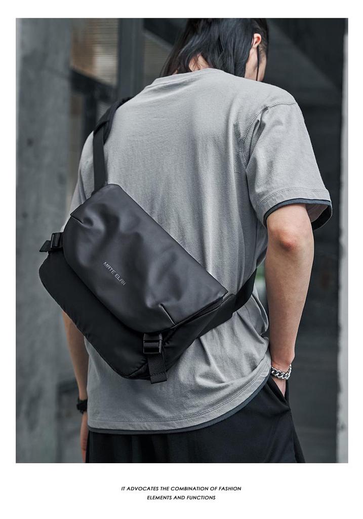 Men's Fashionable Crossbody Messenger Bag - Versatile Japanese Style for Casual or Student Use