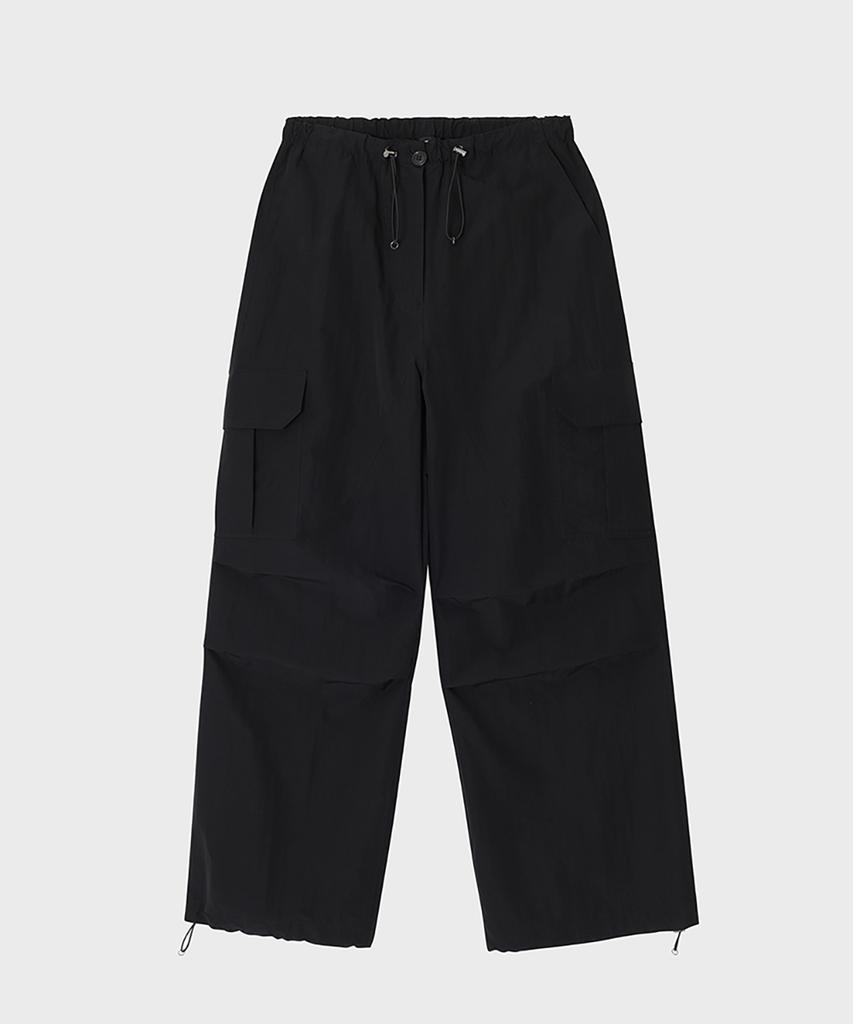 NOIRER FOR WOMAN Cotton-Nylon Parachute Pants (Black)