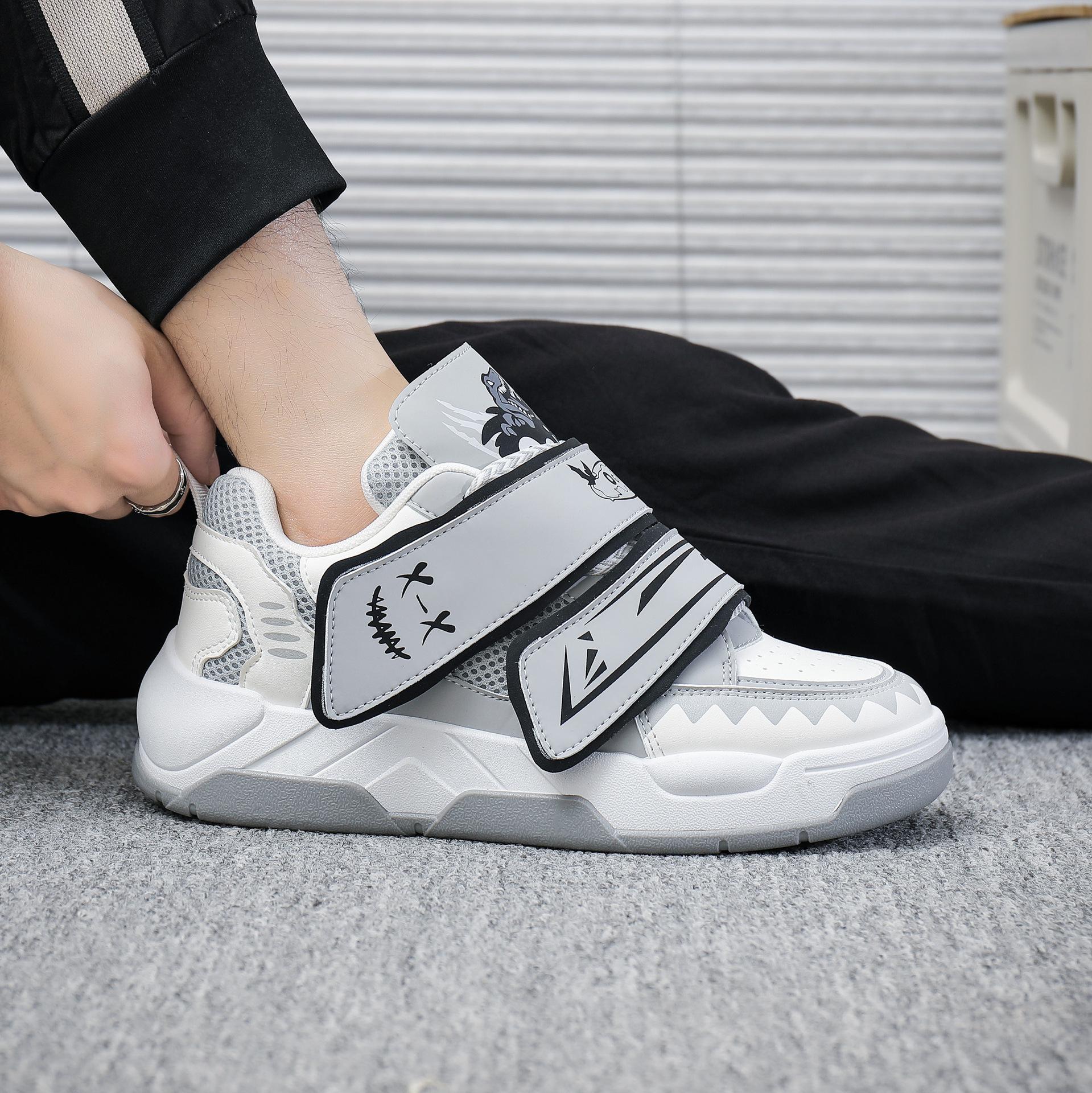 

New men s shoes new casual versatile sports casual board shoes trendy shoes C309 45