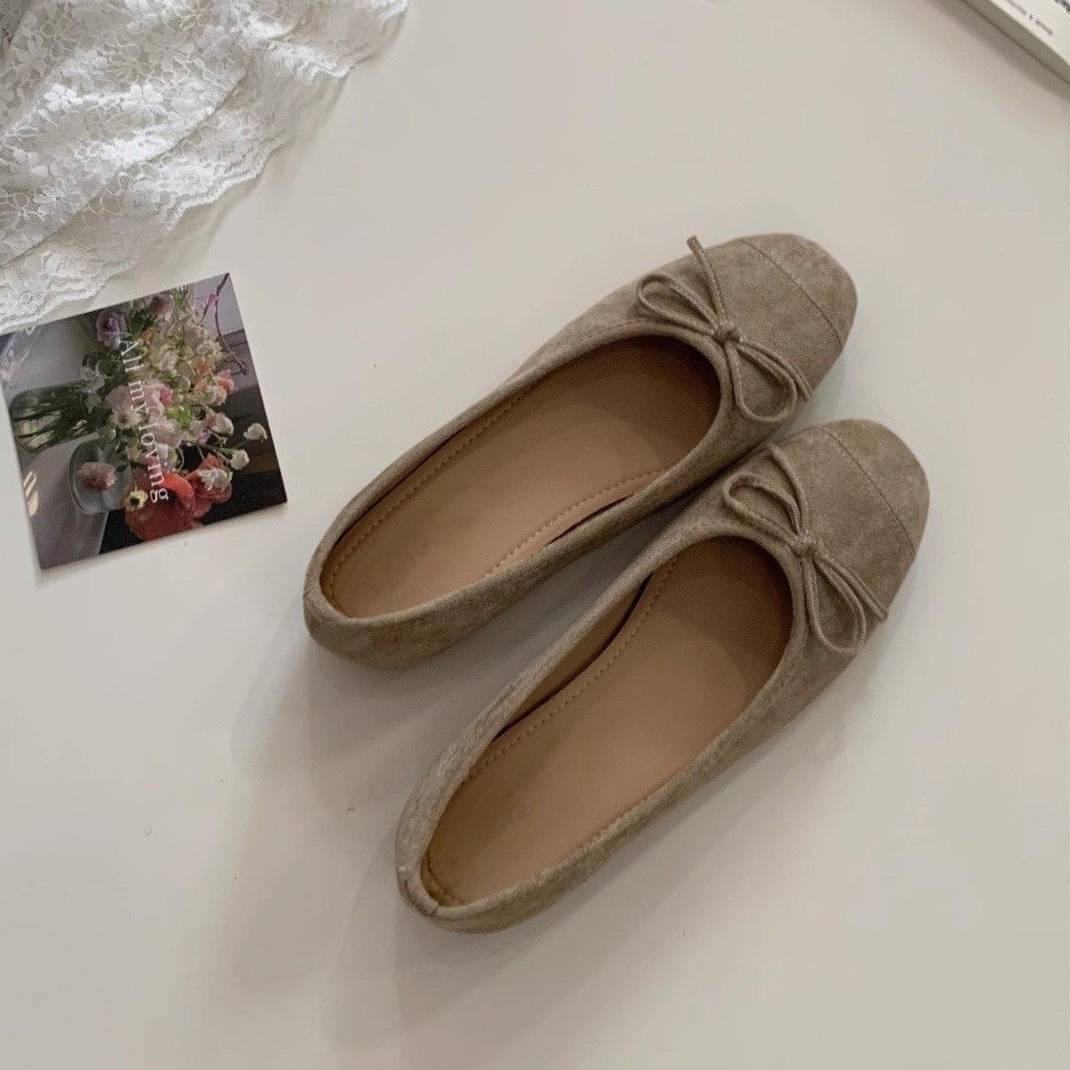 Французские винтажные красные балетки для женщин 2025 новая летне-осенняя балетная замшевая обувь-бини с вырезом, свадебная обувь 35 хаки