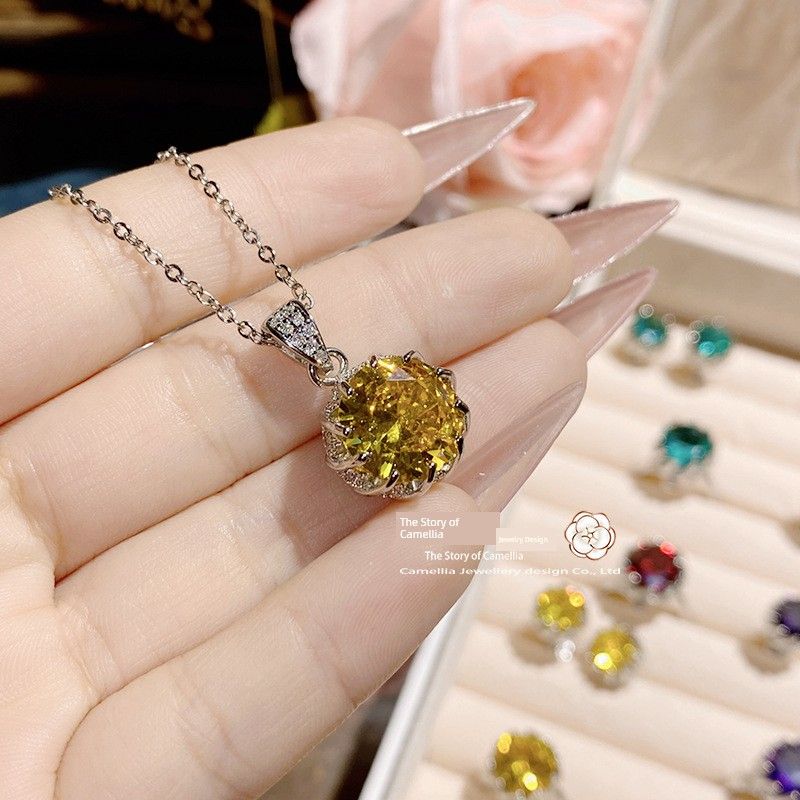 Vintage Fireworks Cut High Carbon Diamond European and American Fashion Luxury Fancy Lotus Ring Necklace and Earring Suit Female