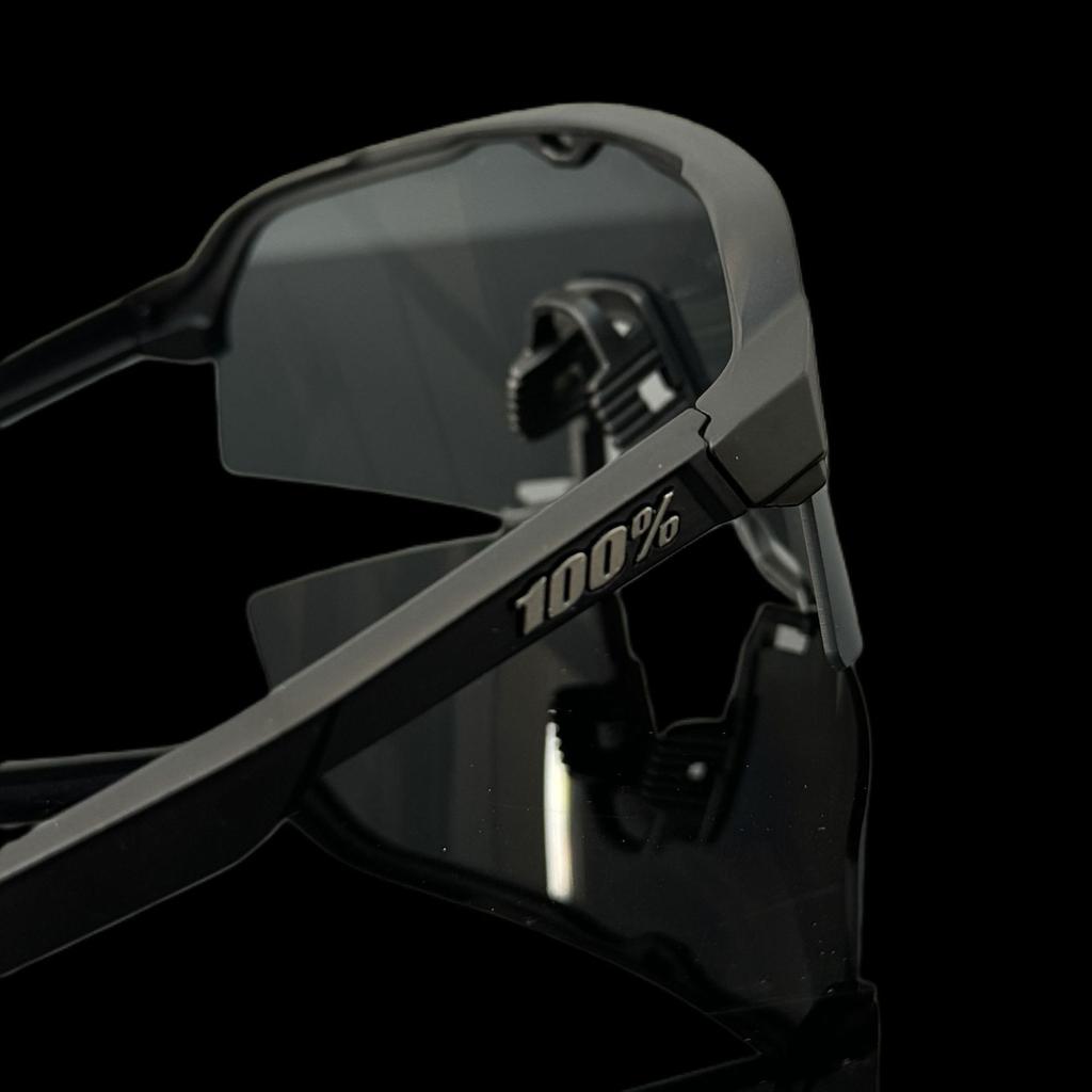 Directly supplied high-quality professional cycling glasses for outdoor sports with three-lens set