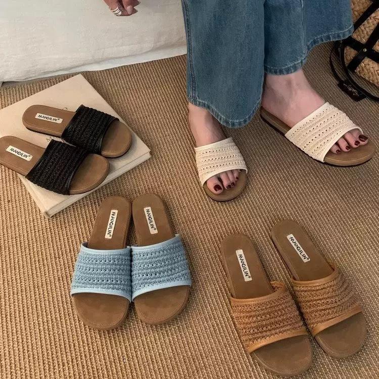 One-word Slippers 2025 New Summer Flat Shoes Korean Version Sandals Fashion Versatile Vacation Style Wear Women's Cool Slippers