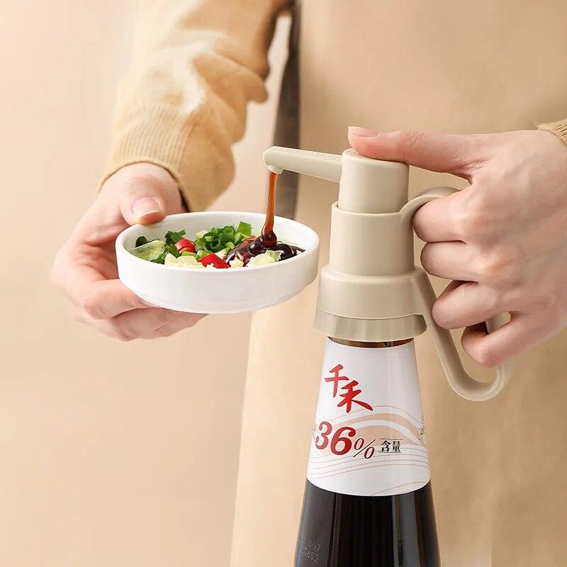 

Oyster Sauce Dispenser Jam Bottle Pump Tomato Ketchup Paste Nozzle Cooking Seasoning Oil Bottle Home Kitchen Tools
