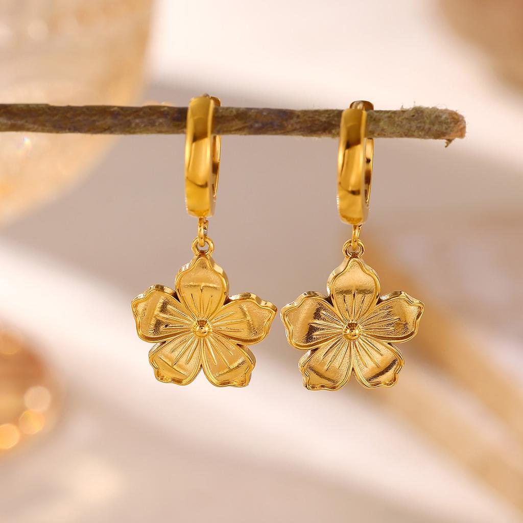Cute Hoop Earrings Women's Party Geometric Heart Small Fish Gold Color Hanging Hoops Stainless Steel Jewelry Flower Earring Gift